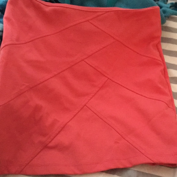 Pink skirt - Picture 1 of 2